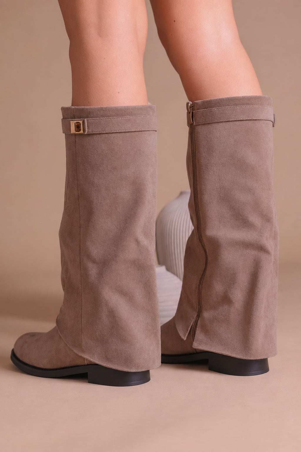 Kozaki Helena · zamsz taupe