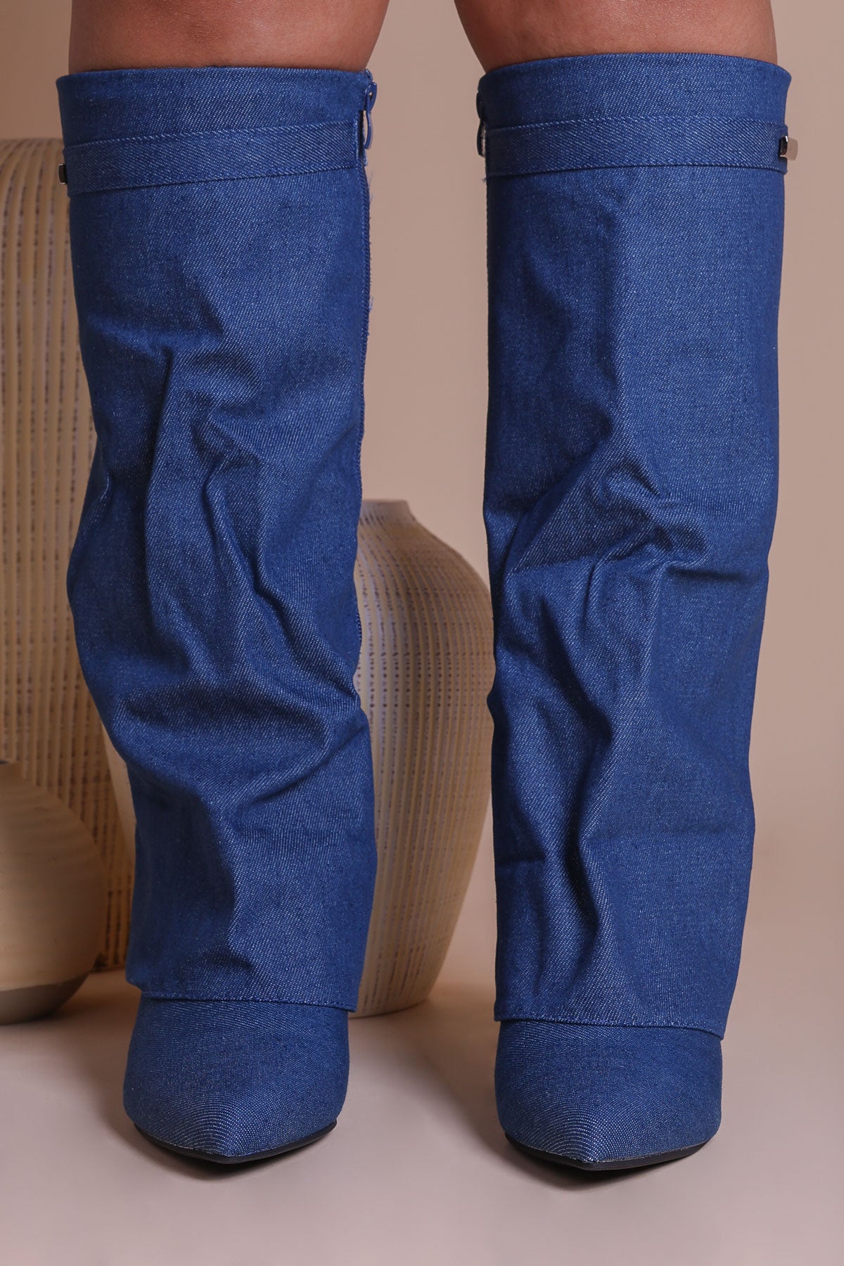 Kozaki Natalia · denim