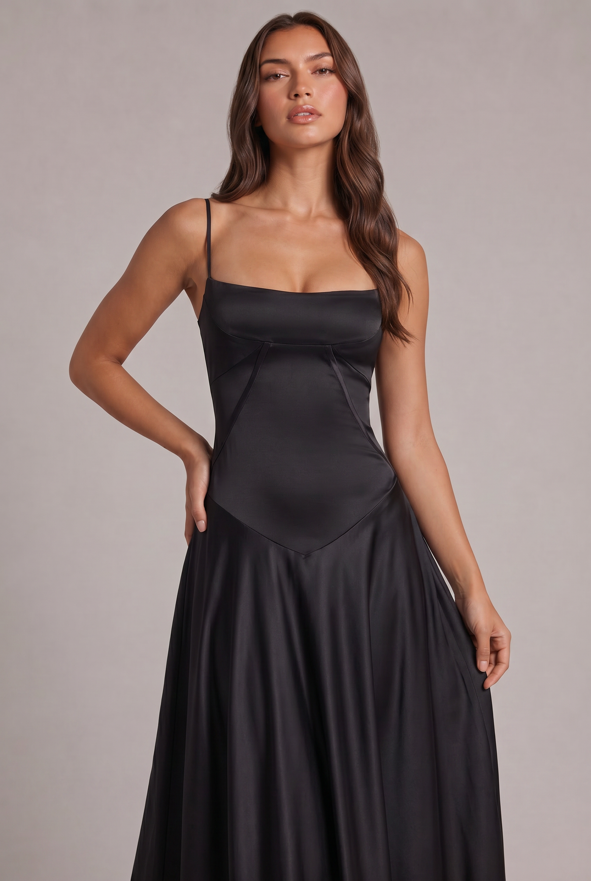 Lunaria Satiné Sukienka Maxi